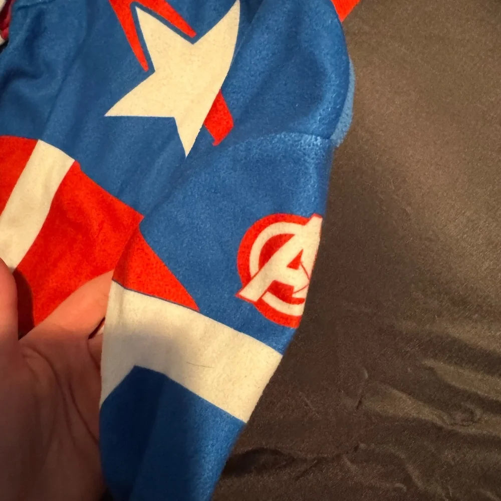 Marvel Captain America Fleece Costume Onesie in Blue, Red, White - Picture 4 of 11